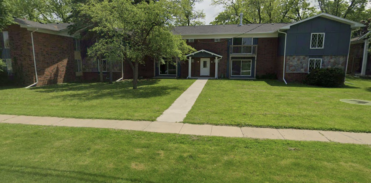 274 Clark St #266-4 - Photo 3 of 11