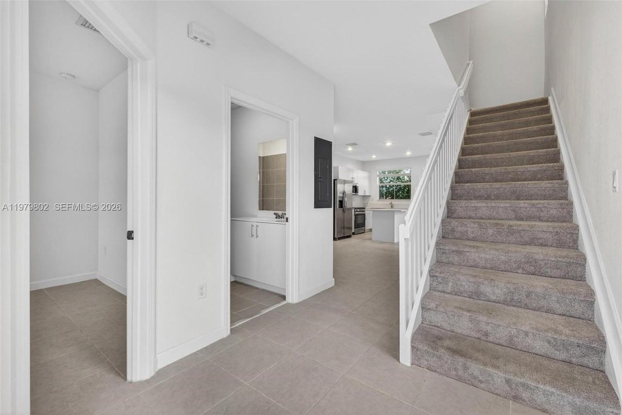 2650 Southeast 29th Street #2810 - Photo 2 of 16