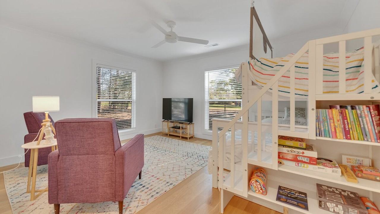 176 Old Cedar Loop #1253452P - Photo 4 of 32