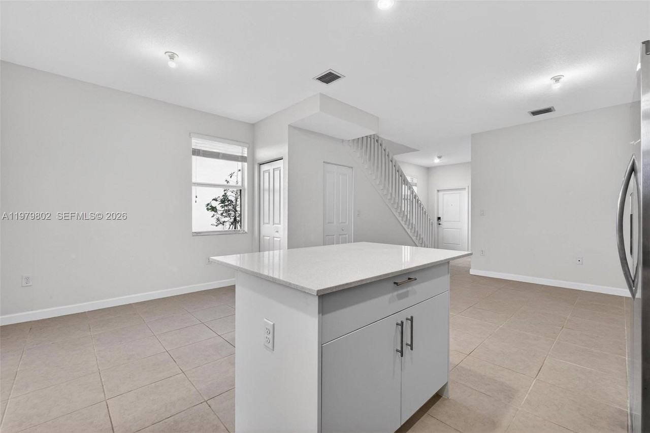 2650 Southeast 29th Street #2810 - Photo 6 of 16