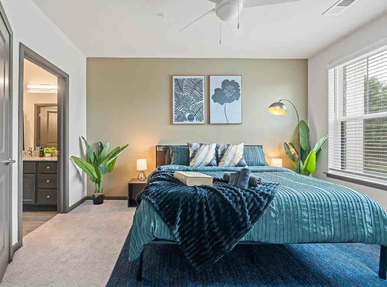 1540 Dunn Rd #1284670P - Photo 4 of 43