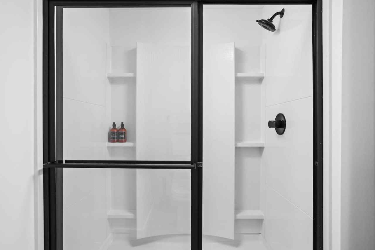 421 N Pennsylvania St #1312595P - Photo 5 of 24