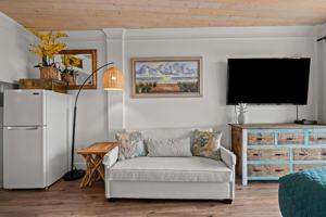 featured image of 214 Miracle Strip Pkwy Sw