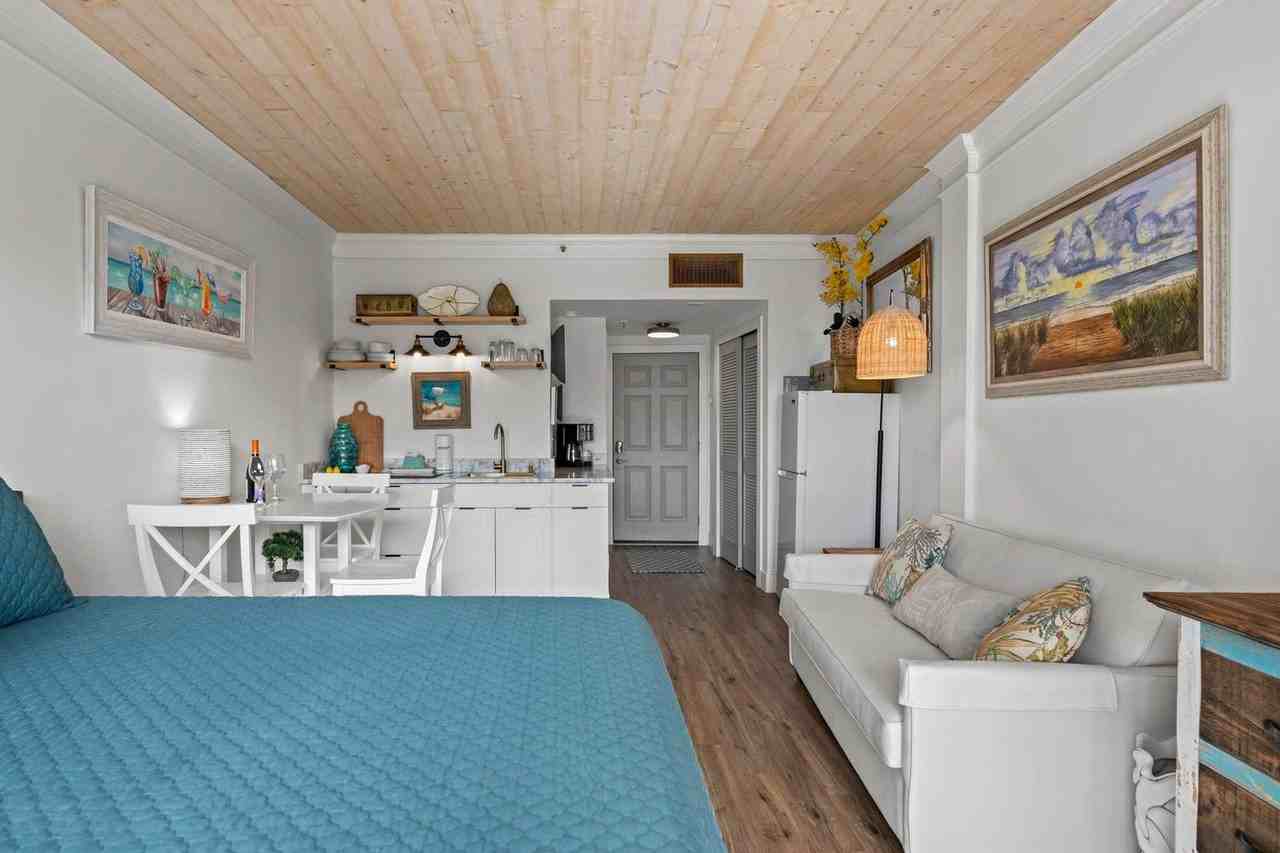 214 Miracle Strip Pkwy Sw #1358979P - Photo 4 of 35