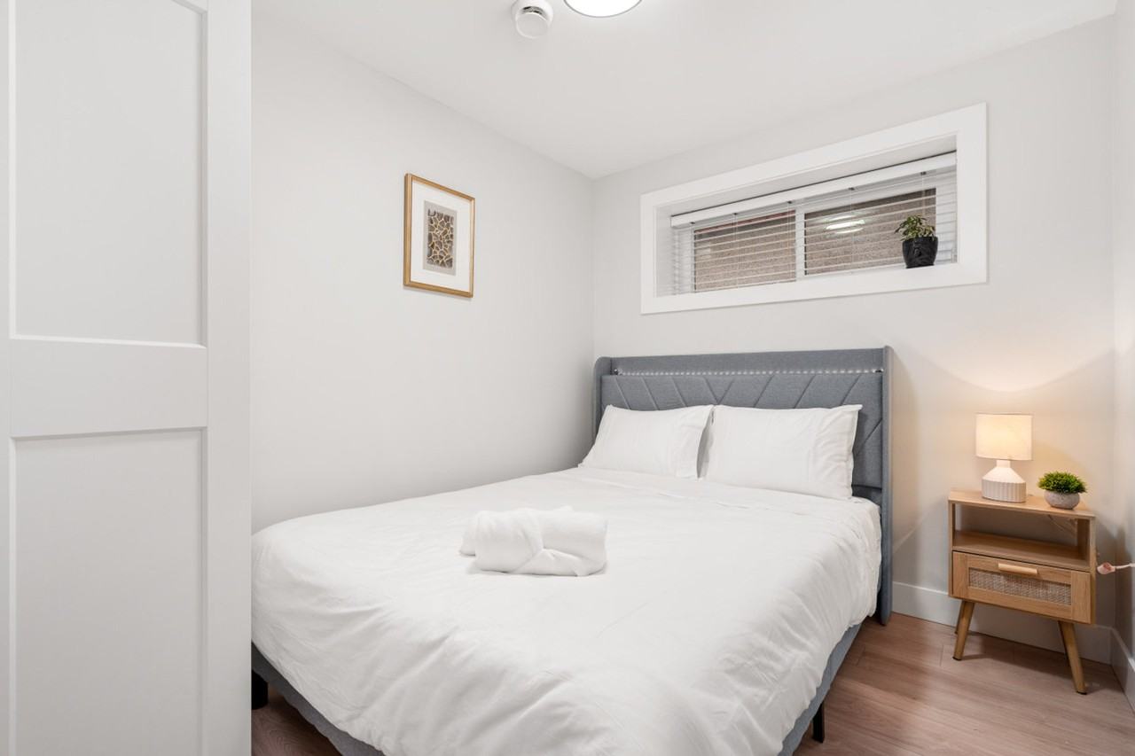 4718 Fairmont St #1389289P - Photo 2 of 20