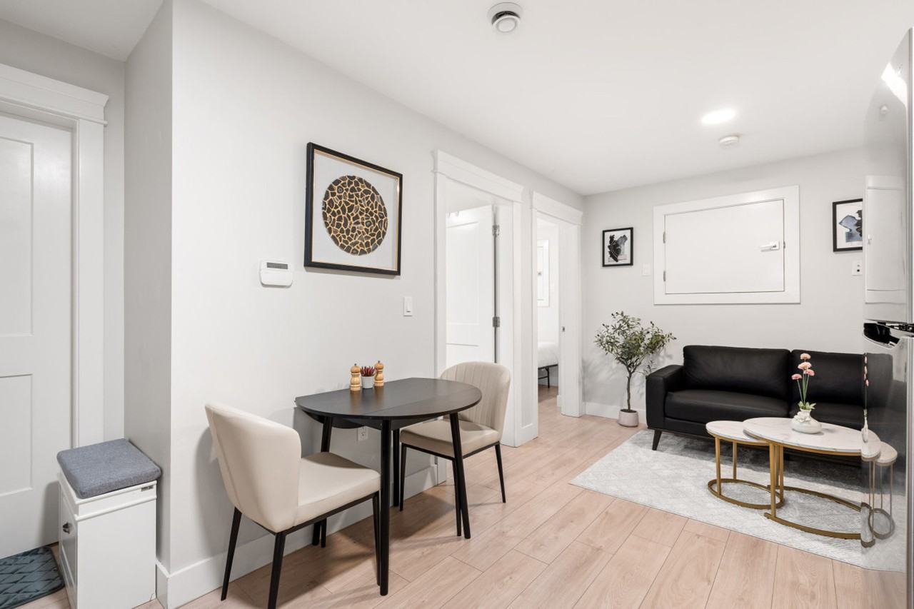 4718 Fairmont St #1389289P - Photo 4 of 20