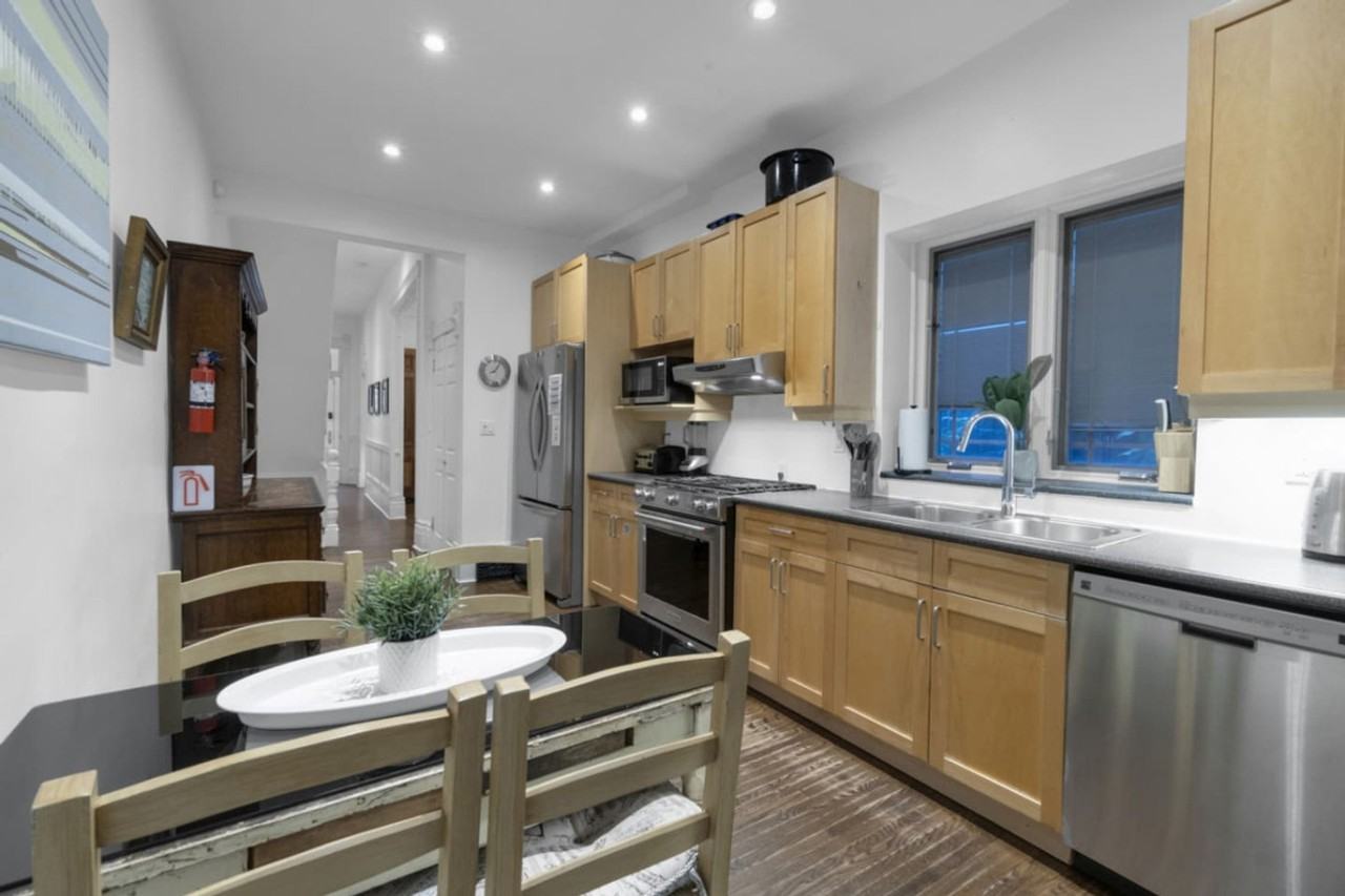 62 Mcgill St #1403743P - Photo 3 of 30