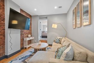 334 Palisade Ave - Photo 1 of 1