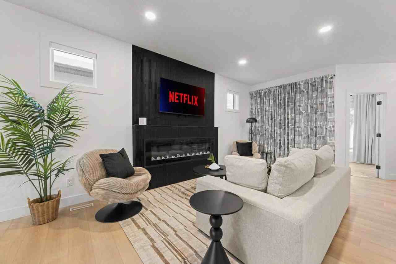 11232 127 St Nw #1491162P - Photo 6 of 50