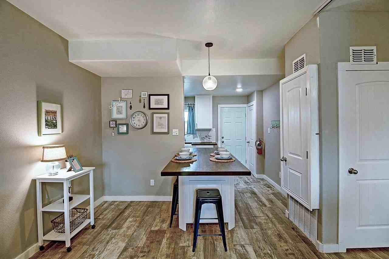 1129 S 11th St #1023188P - Photo 6 of 17