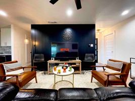 featured image of 607 Blueberry Hl