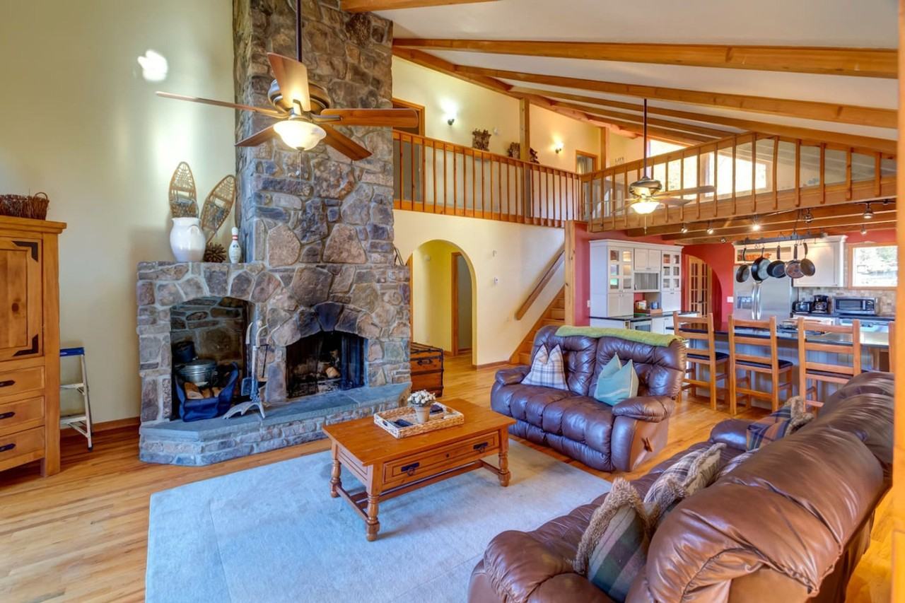 525 Townsend Hollow Rd #1492973P - Photo 5 of 50