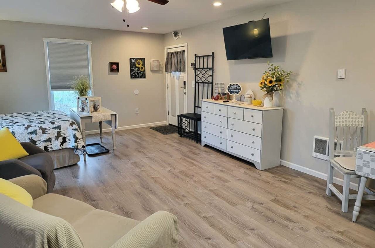 6820 1/2 N Montana Ave #1492821P - Photo 3 of 50