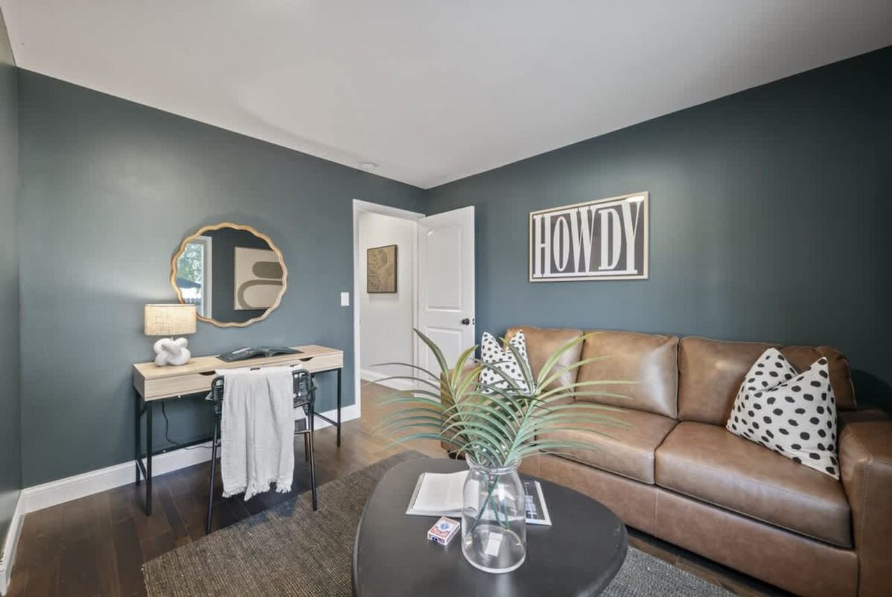 530 Hanford St #1496117P - Photo 6 of 47