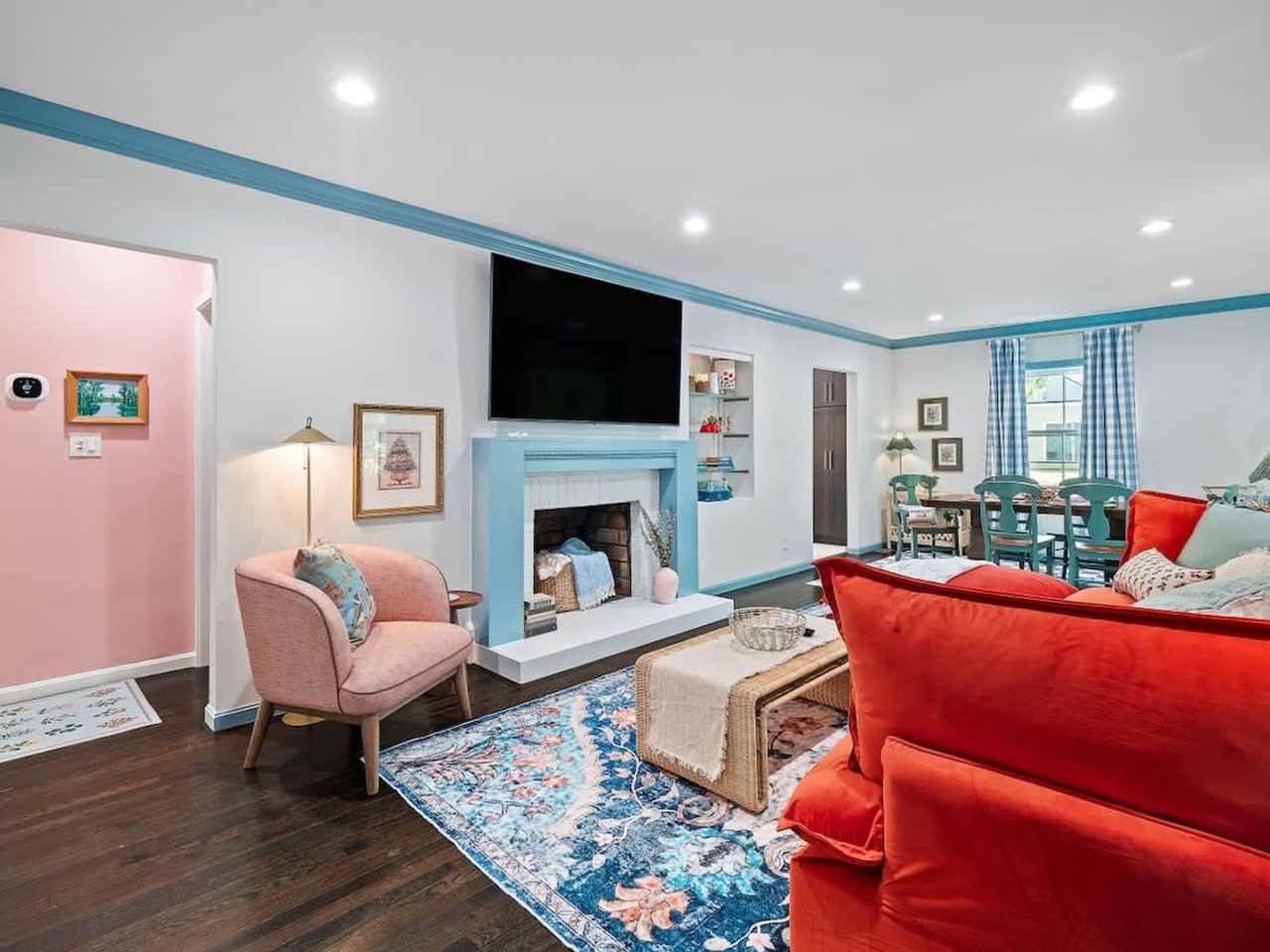 3815 Ellendale Rd #1496074P - Photo 5 of 42