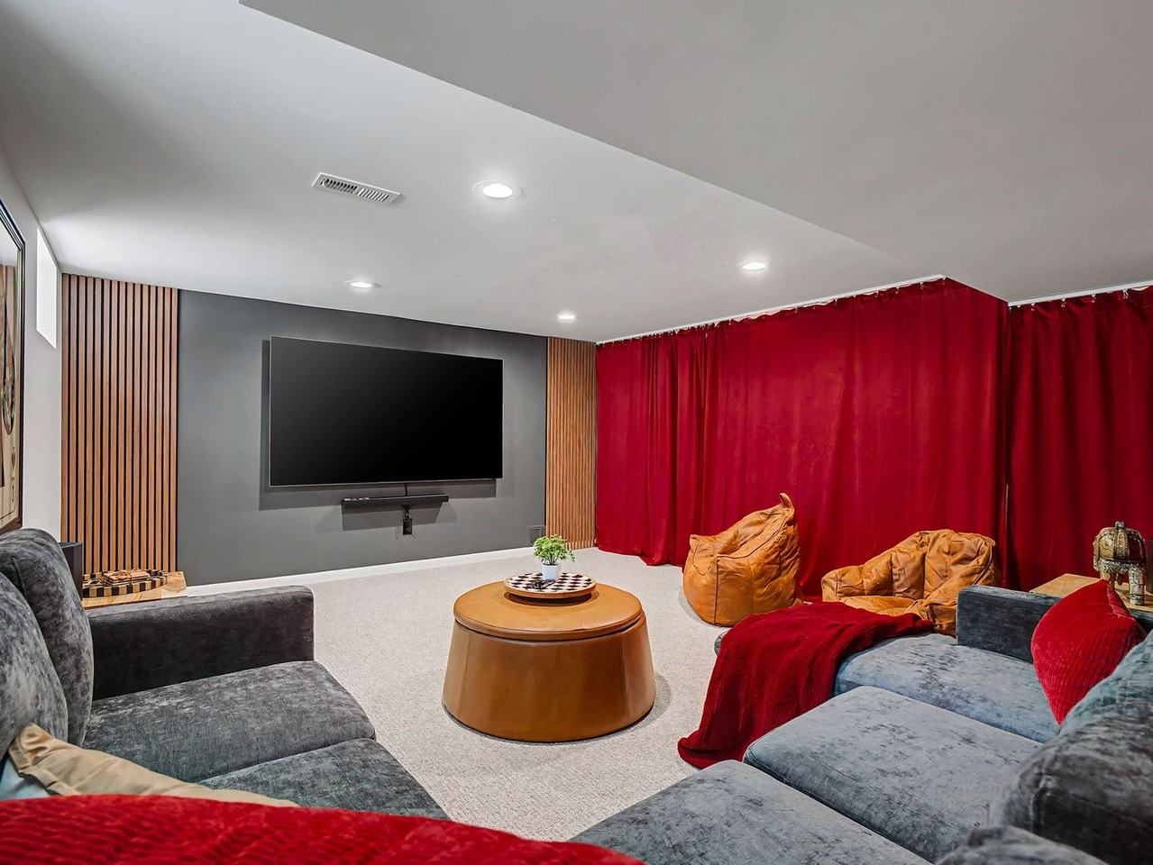 28649 Jackson Rd #1496119P - Photo 2 of 50