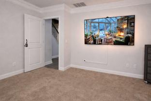 182 Hillmont Dr - Photo 1 of 1