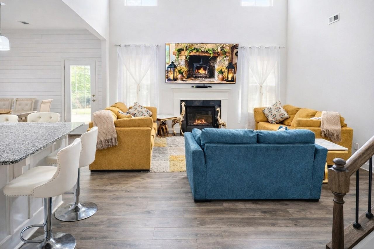 182 Hillmont Dr #1499062P - Photo 2 of 35