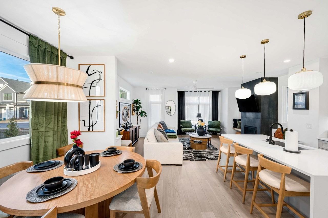 227 Woodsborough Pl #1501123P - Photo 7 of 33