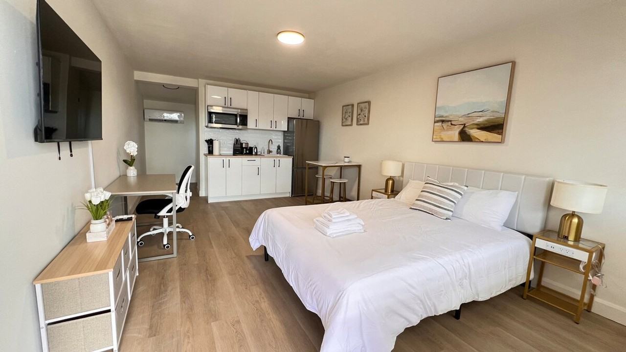 7737 Lundy'S Lane #1497909P - Photo 3 of 26