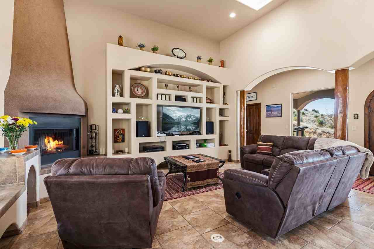 12705 Chuckwagon Rd #1497734P - Photo 2 of 50