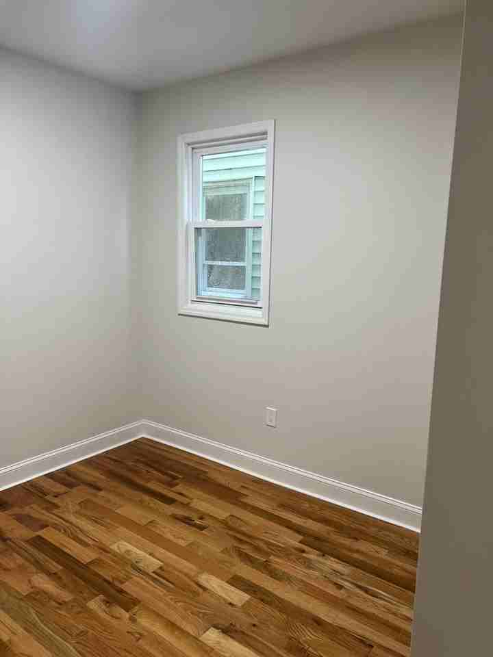 238 Franklin St #1 - Photo 5 of 25