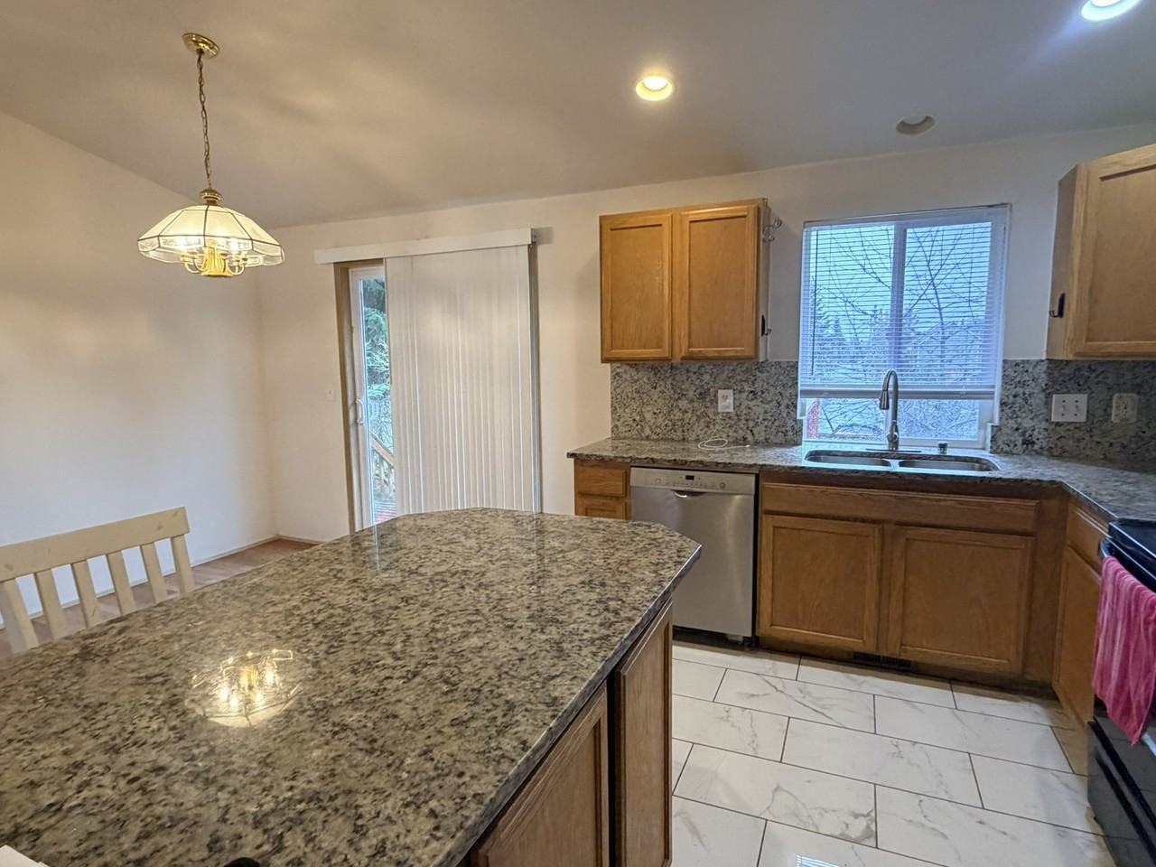 7624 189th Street Court East - Photo 6 of 27