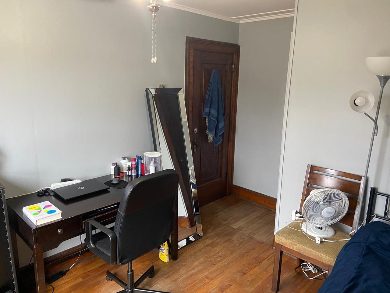 427 Cameron Avenue - Photo 6 of 18