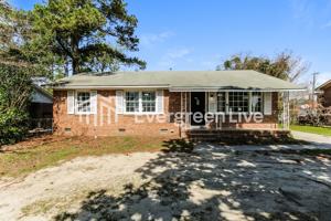 featured image of 1305 Faraway Dr