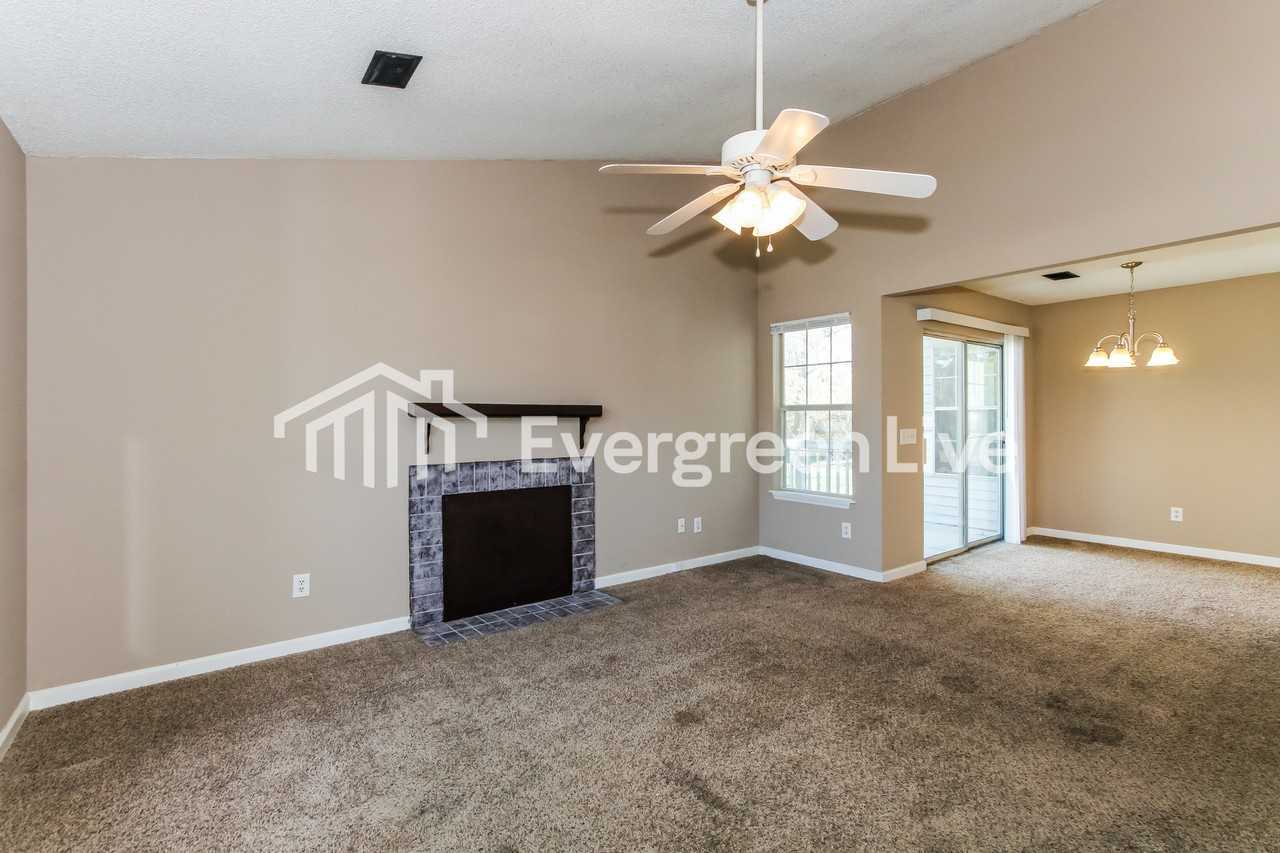 233 Pintail Ln - Photo 2 of 15