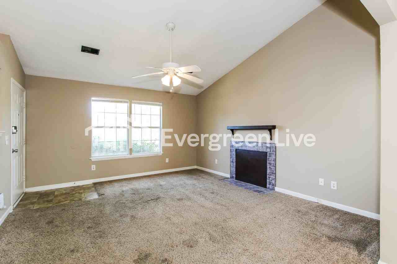 233 Pintail Ln - Photo 3 of 15