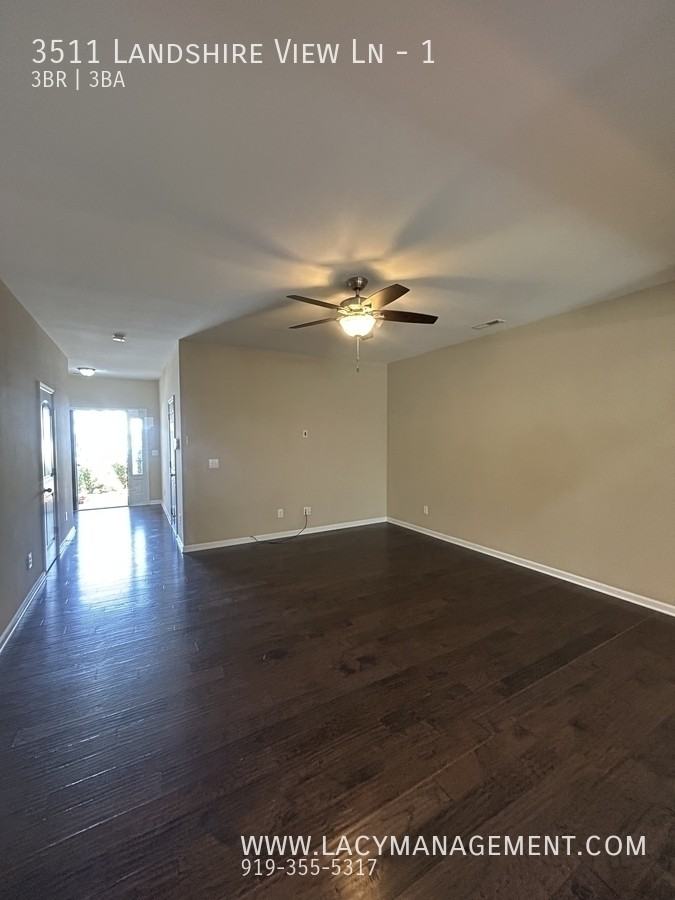 3511 Landshire View Ln - Photo 5 of 25