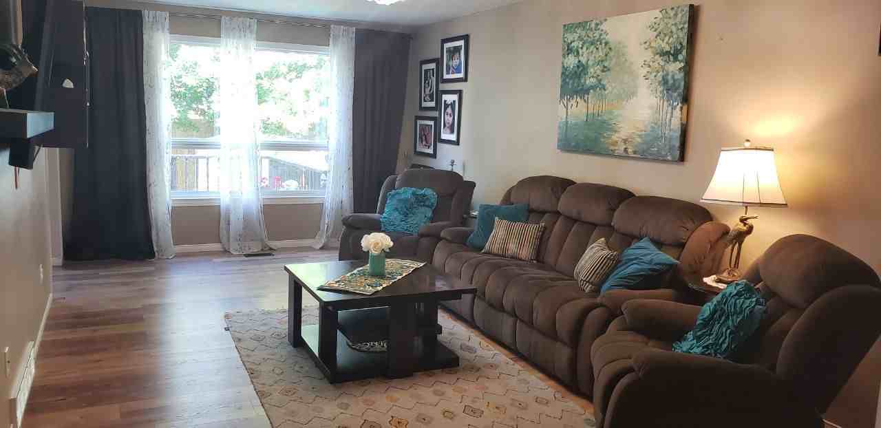 658 Spinnaker Crescent - Photo 5 of 23