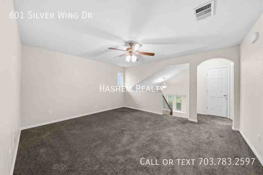 601 Silver Wing Dr - Photo 7 of 15