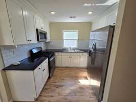 featured image of 53 Philip Pl ##2