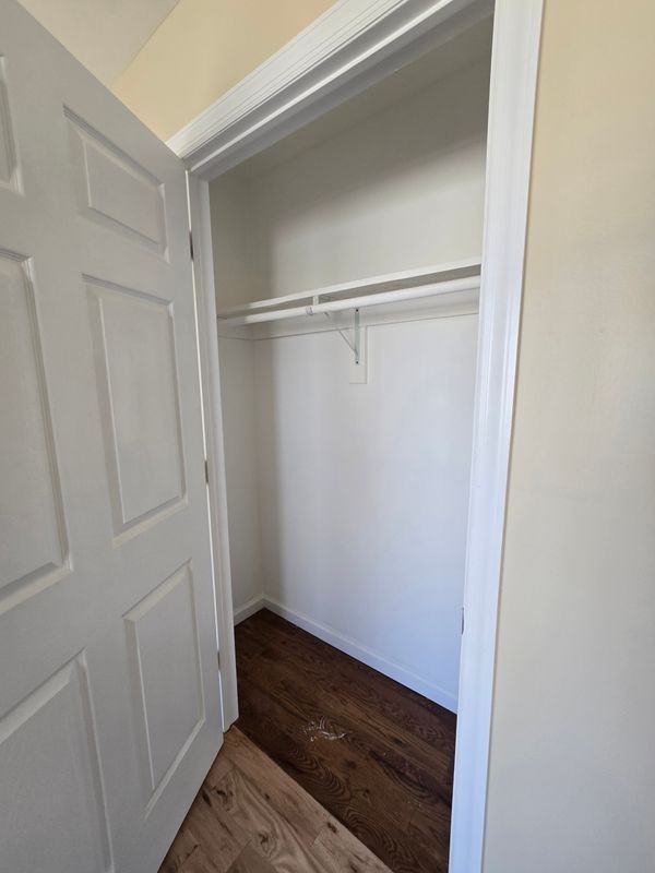 53 Philip Pl ##2 - Photo 3 of 27