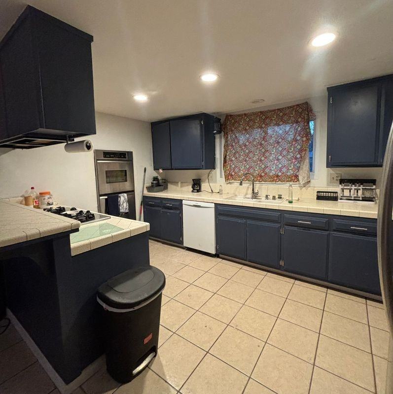 12 S Wendy Dr - Photo 4 of 5