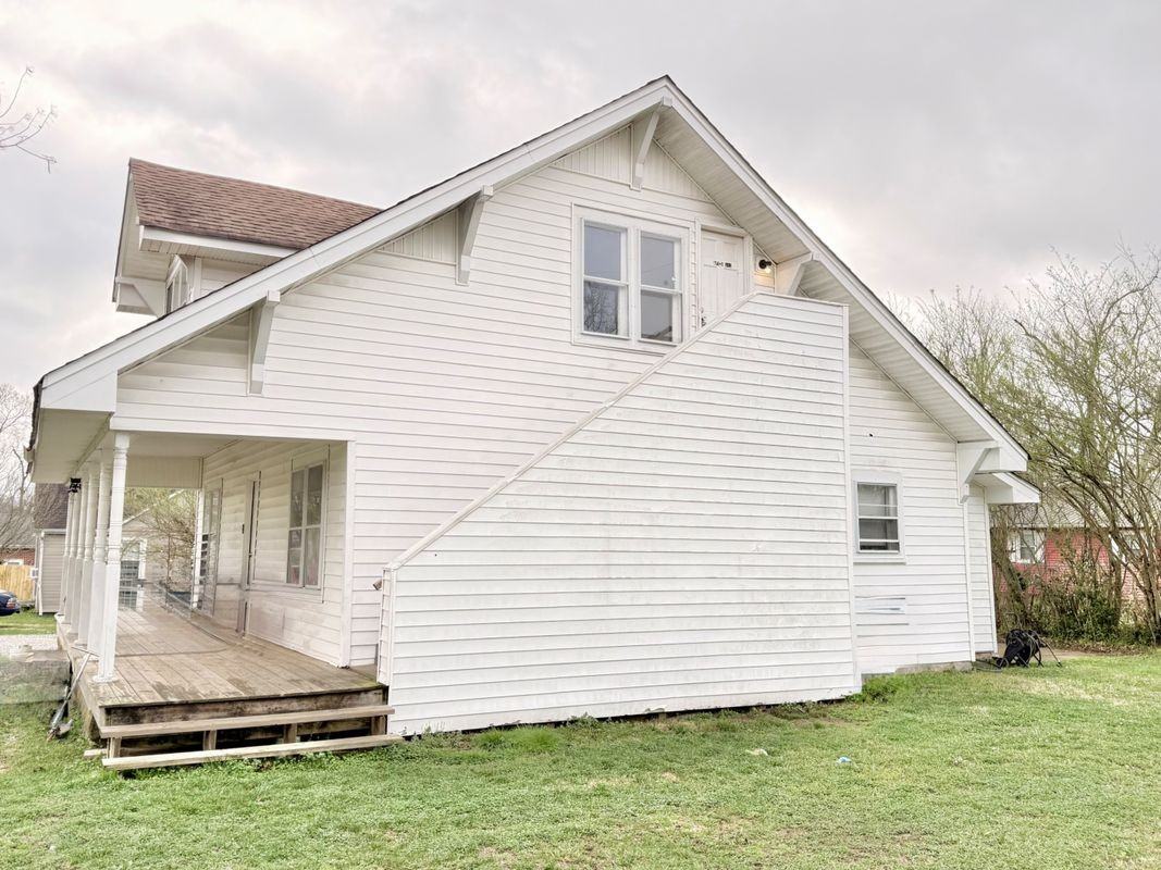 502 Oak Dr ##B - Photo 2 of 20