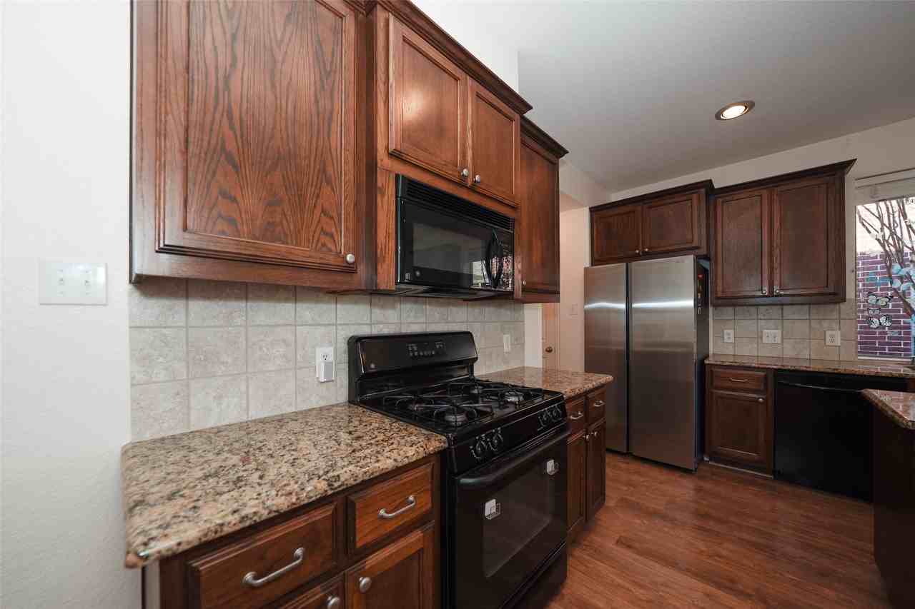 4426 Greenwood Trace Ln #4426 - Photo 3 of 45