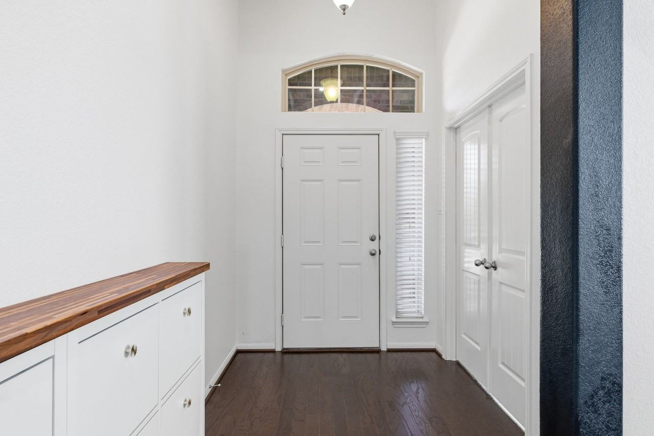 3826 Daintree Park Dr #3826 - Photo 5 of 50