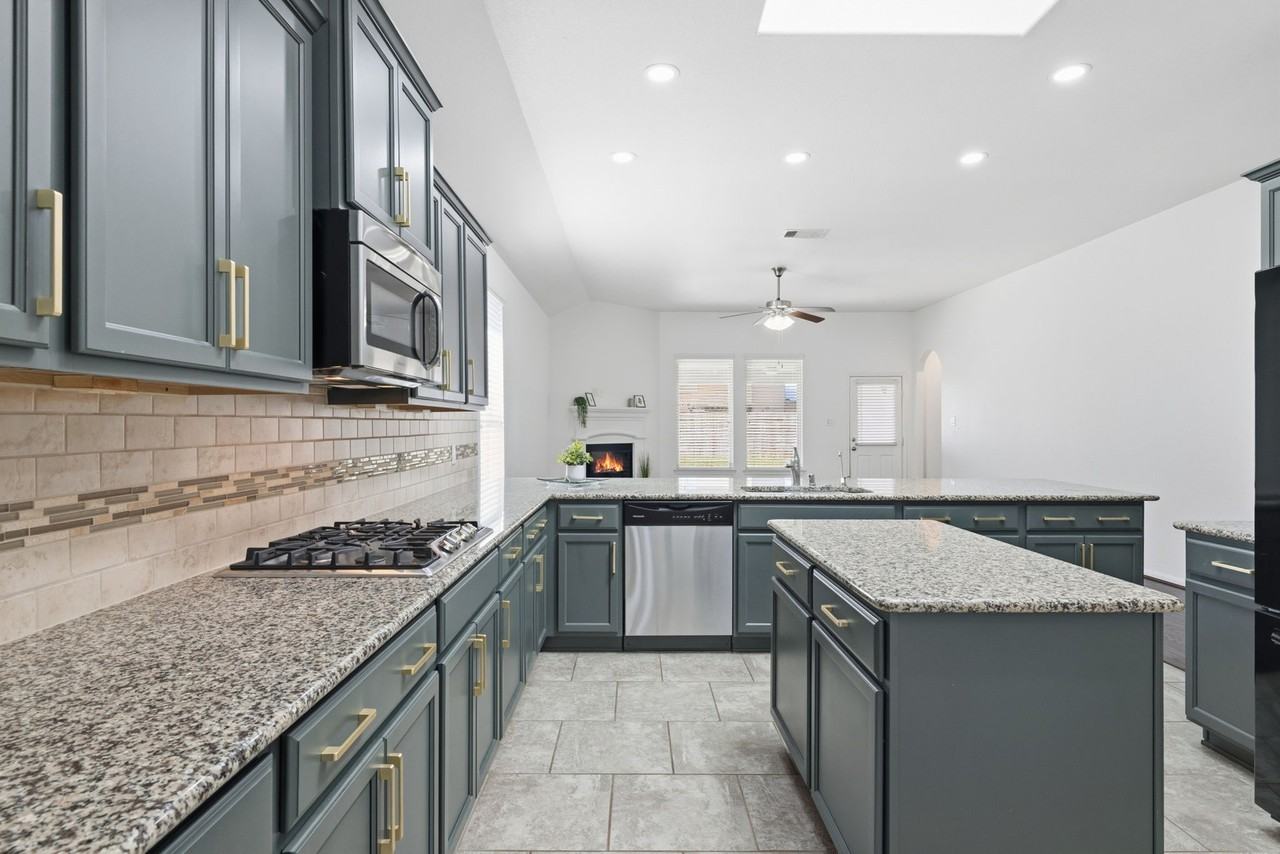 3826 Daintree Park Dr #3826 - Photo 7 of 50