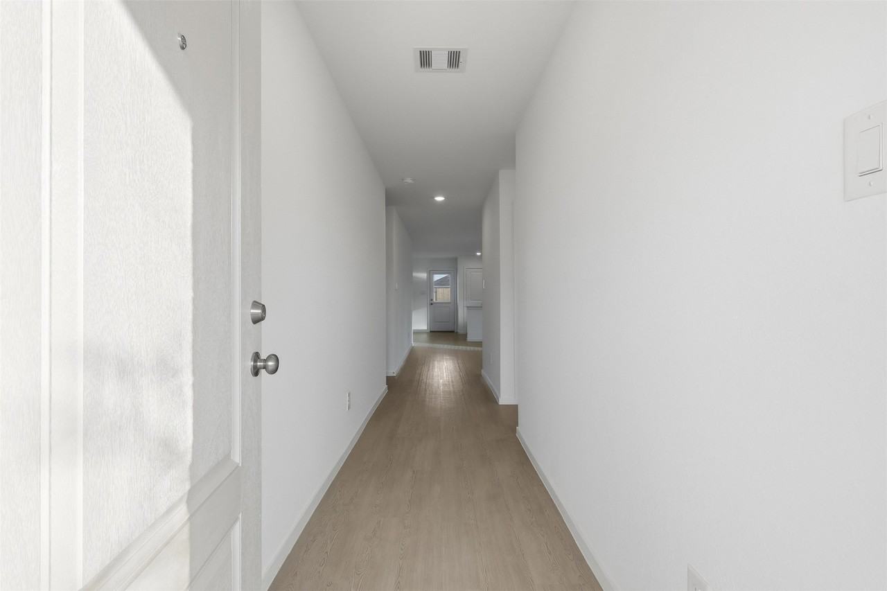 1506 Amber Skies Ln #1506