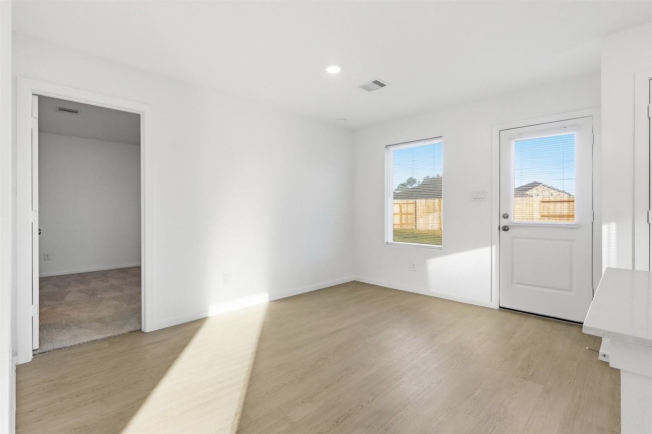 1506 Amber Skies Ln #1506 - Photo 6 of 24