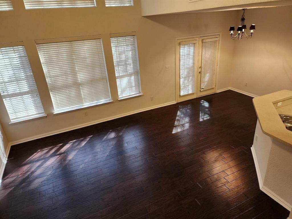 9808 Castlewood Dr #9808 - Photo 6 of 15