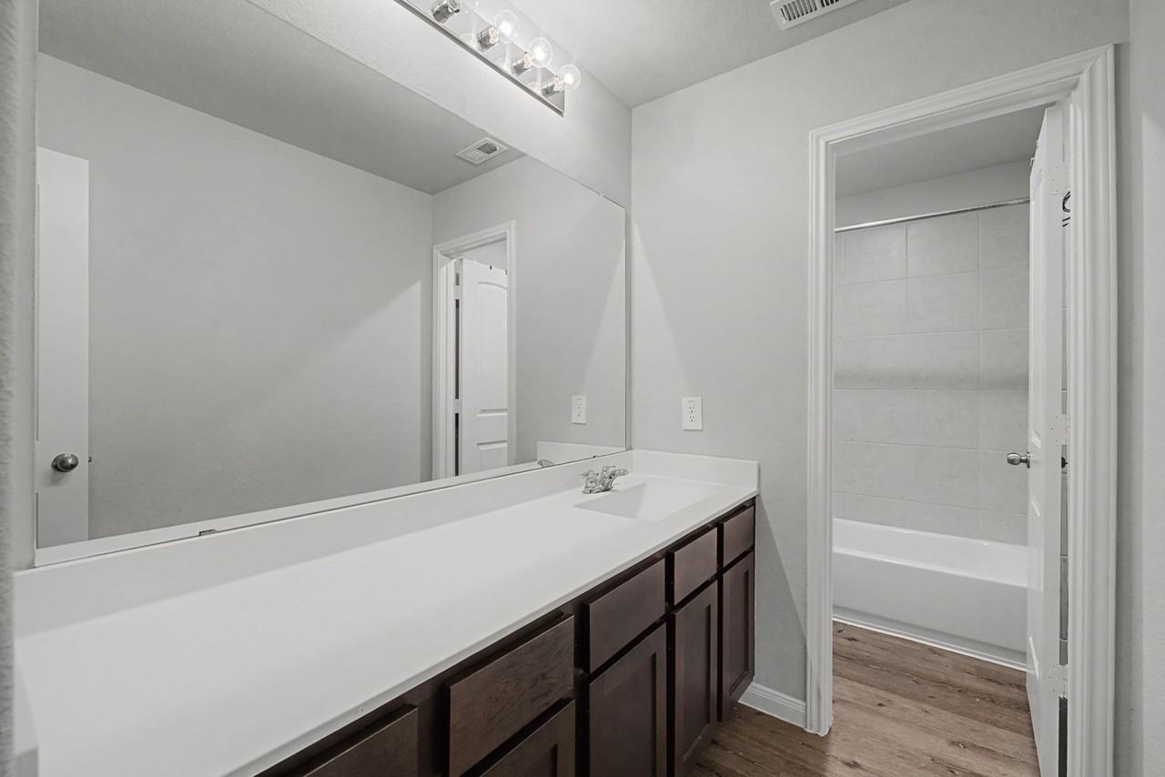 4435 Stephanie Park Ln #4435 - Photo 4 of 39