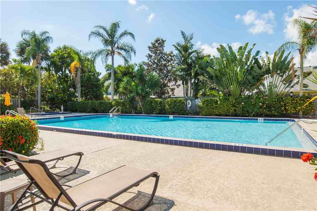 400 E Waverly Pl #4002B - Photo 5 of 36