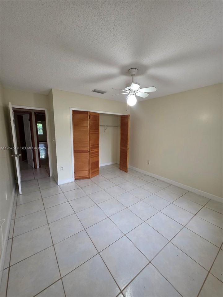 9034 Sw 163rd Ter #9034 - Photo 2 of 50