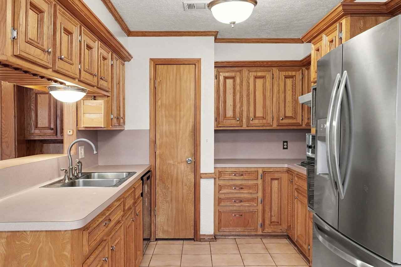 1510 S 3rd St #1510 - Photo 5 of 16