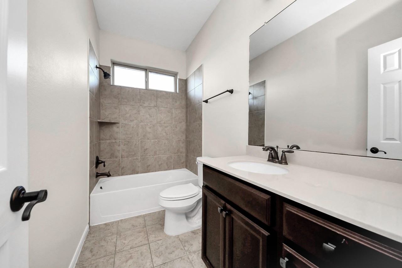 4919 Blackwater Ln #4919 - Photo 7 of 26