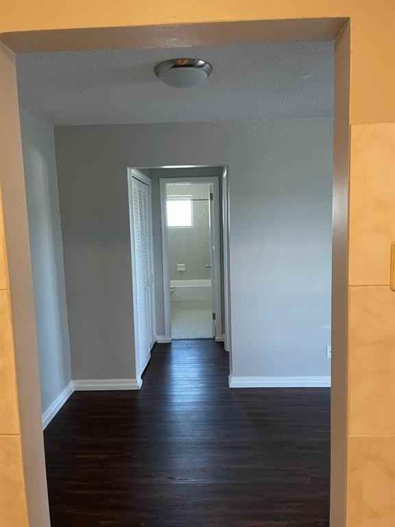 1630 N 25th Ave #1630-6 - Photo 5 of 10